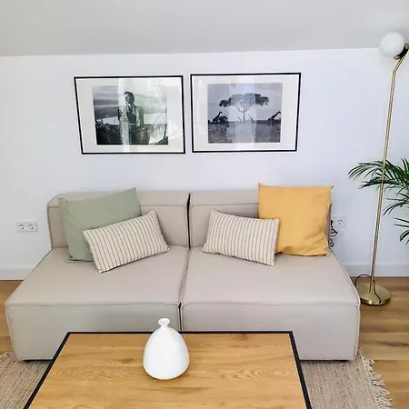 Apartment La Bola